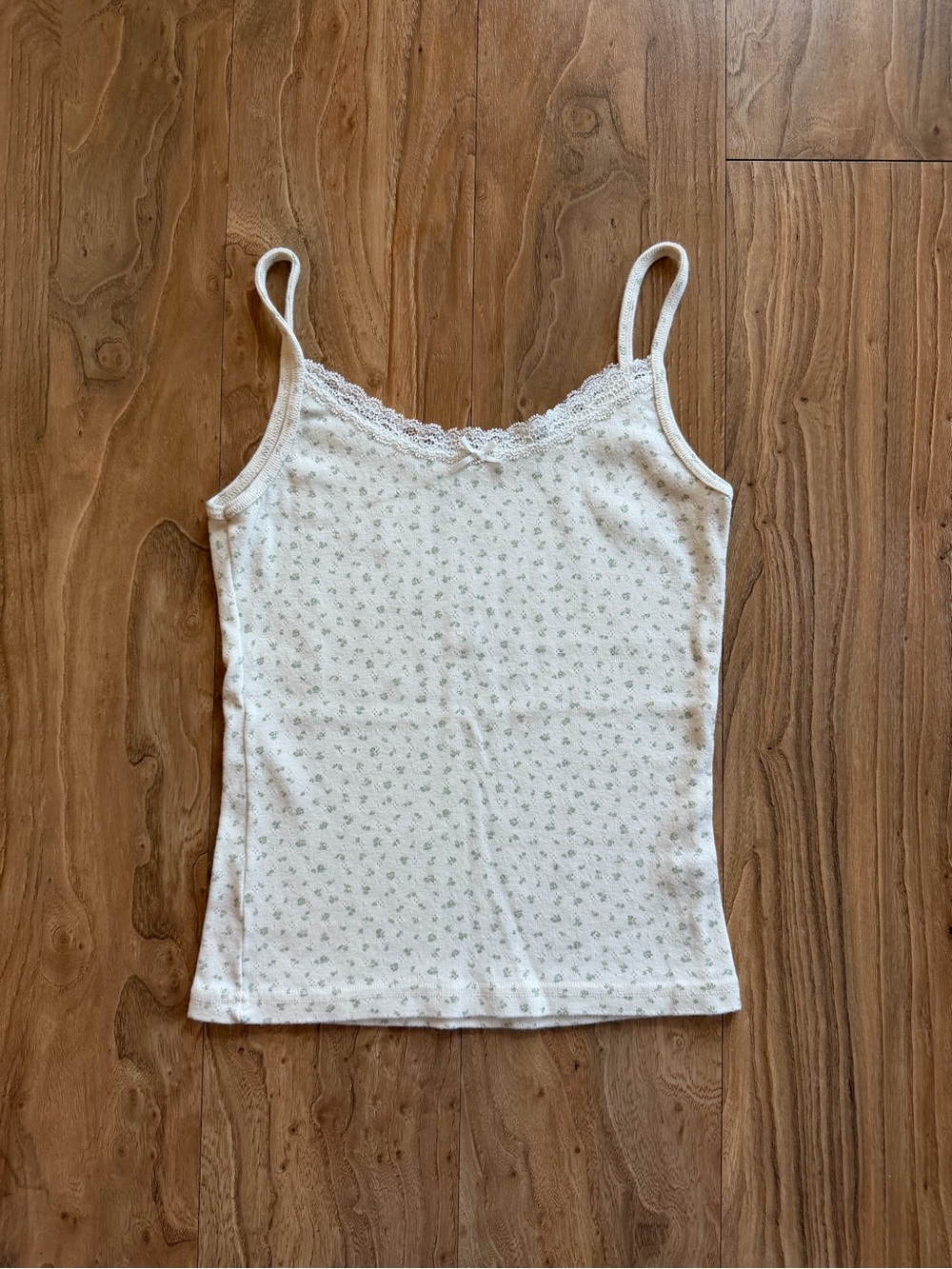 Brandy Melville lace floral pointelle tank top